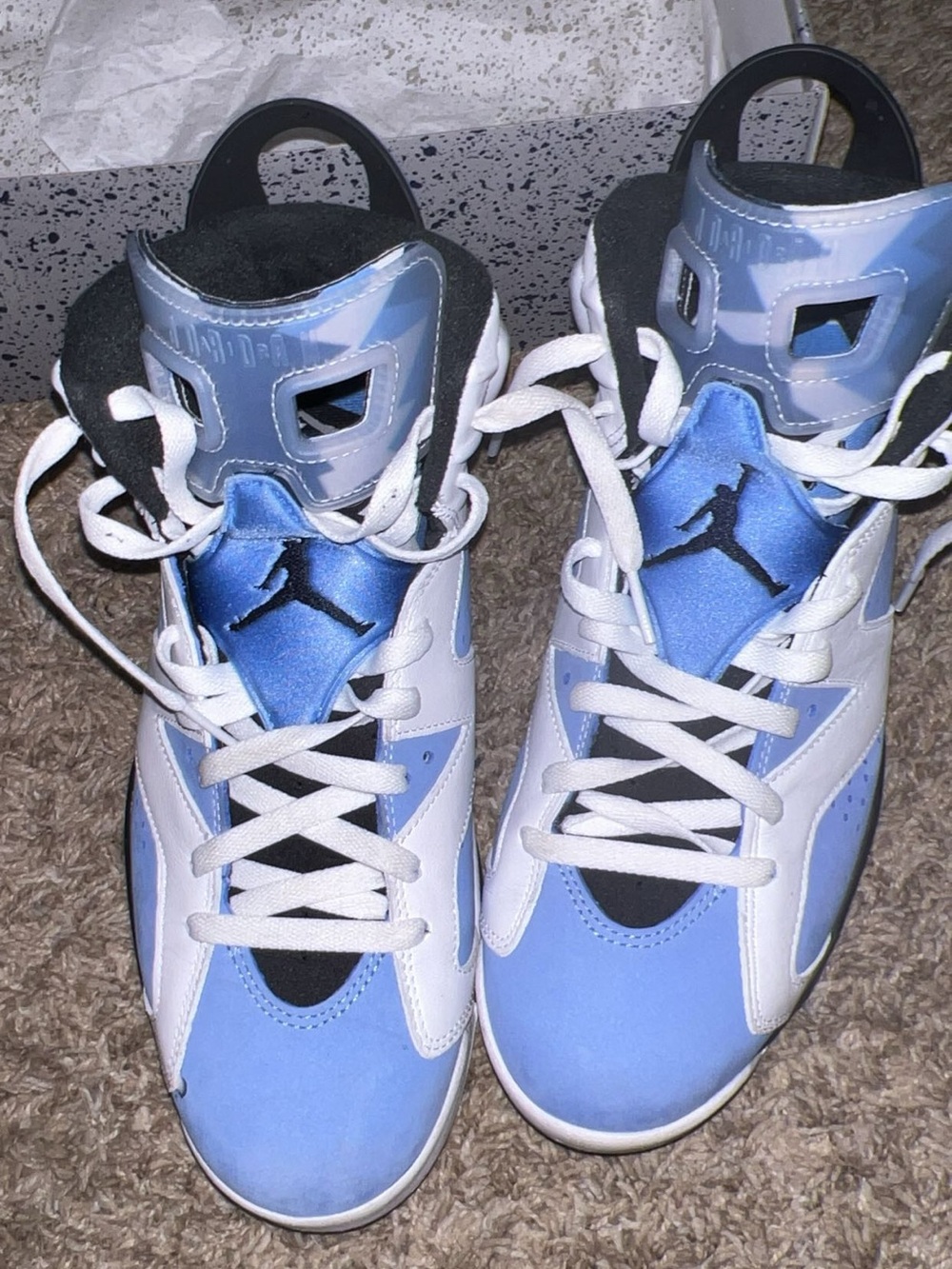 Jordan Kids Retro Basketball Sneakers - White & Light Blue